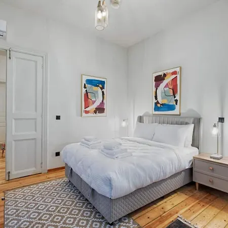 Apartman Spacious Rustic 2 Bedroom Few Steps From Galata Tower Isztambul