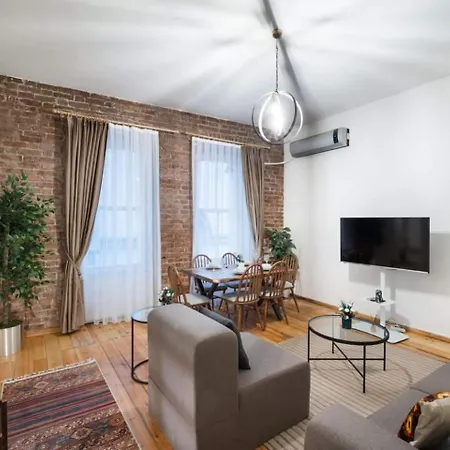 Apartman Spacious Rustic 2 Bedroom Few Steps From Galata Tower Isztambul